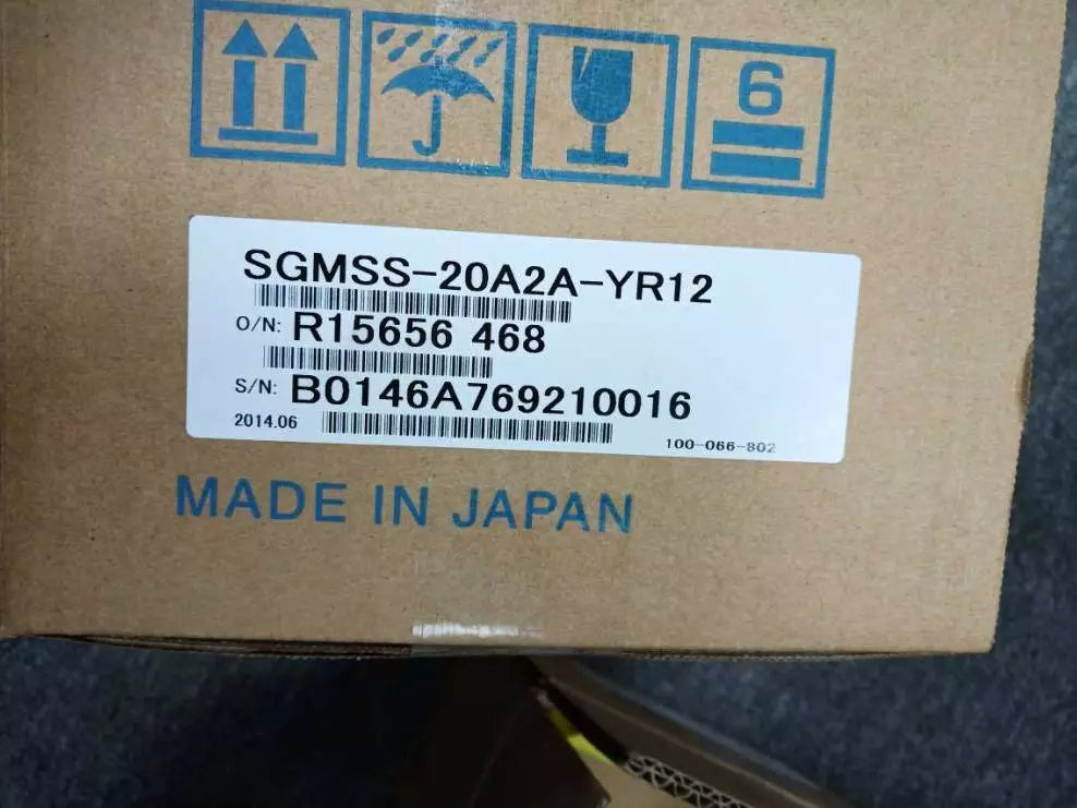 1PC New Yaskawa SGMSS-20A2A-YR12 Servo Motor Expedited Shipping