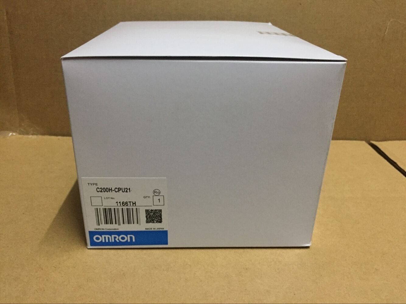 NEW ORIGINAL OMRON C200HCPU21 CPU UNIT C200H-CPU21 EXPEDITED SHIPPING DHL / UPS / FedEx