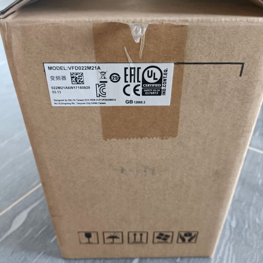 1PC New Delta VFD022M21A 2.2KW 220V Expedited Shipping DHL / UPS / FedEx