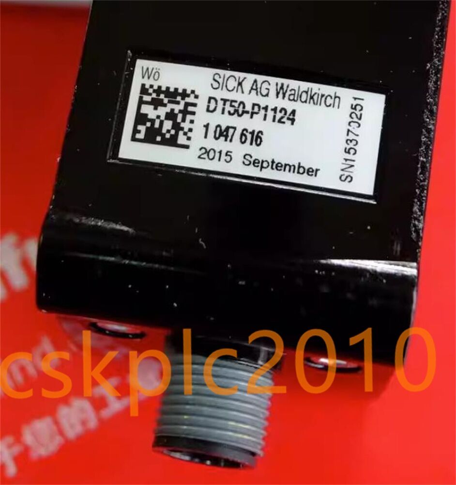 1 PCS NEW IN BOX SICK Medium range sensor DT50-P1124 1047616