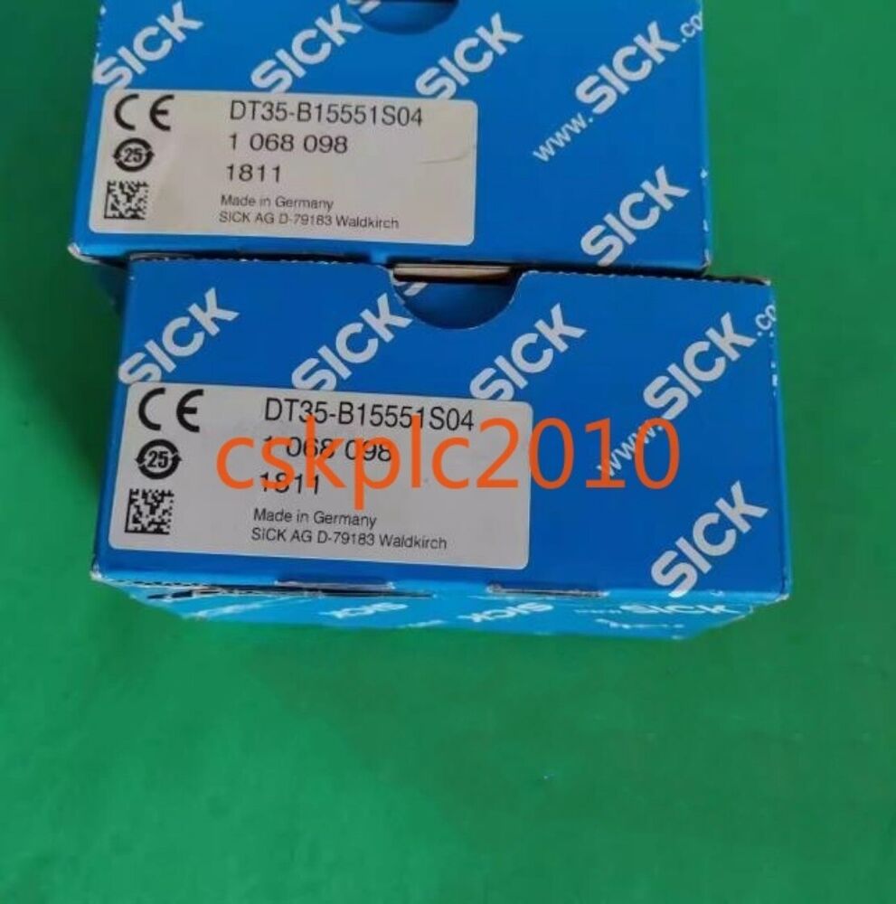 1PCS New original SICK sensor DT35-B15551S04 1068098 in stock