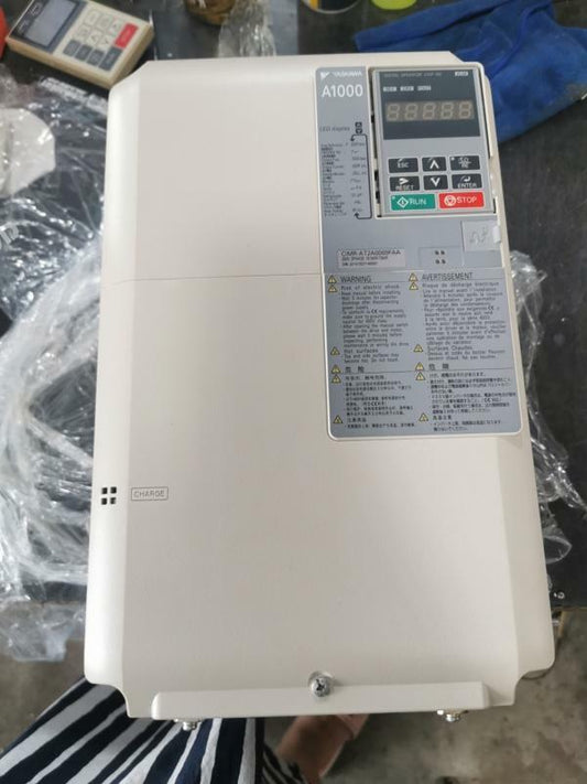 1PC New Yaskawa CIMR-AT2A0069FAA Inverter Expedited Shipping CIMRAT2A0069FAA