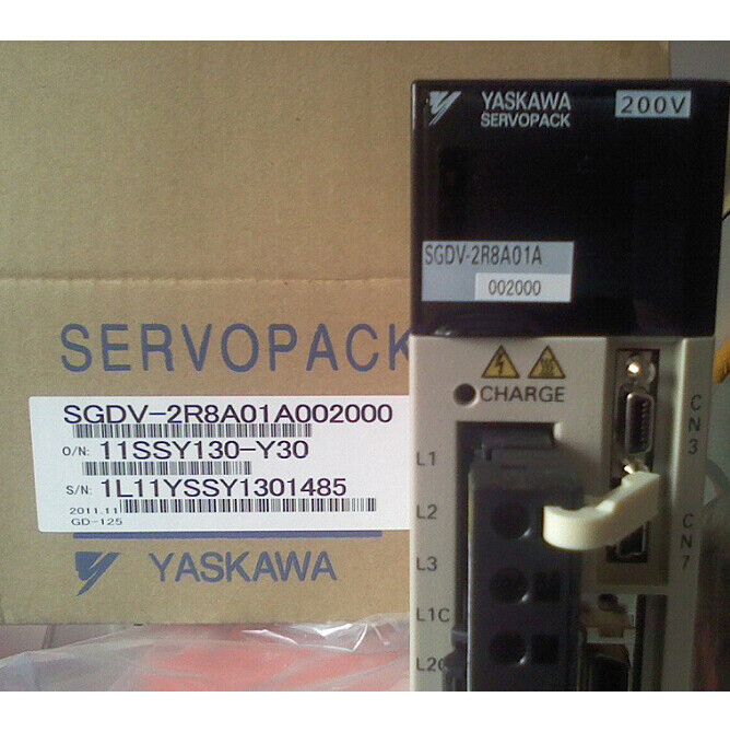 Yaskawa SGDV-2R8A01A002000 Servo Drive SGDV2R8A01A002000 New Expedited Shipping DHL / UPS / FedEx