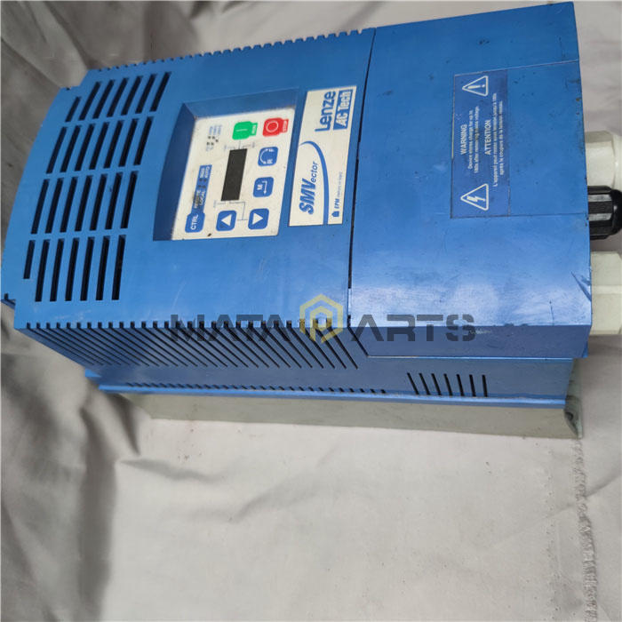 1PC Used Lenze ESV153N04TXB Inverter