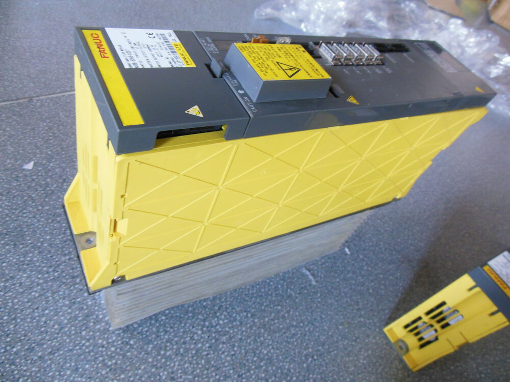 FANUC A06B-6096-H207 Servo Drive A06B6096H207 New In Box Expendited Shipping DHL / UPS / FedEx