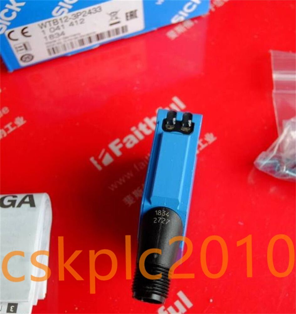 1 PCS NEW IN BOX SICK Photoelectric switch sensor WTB12-3P2433 1041412