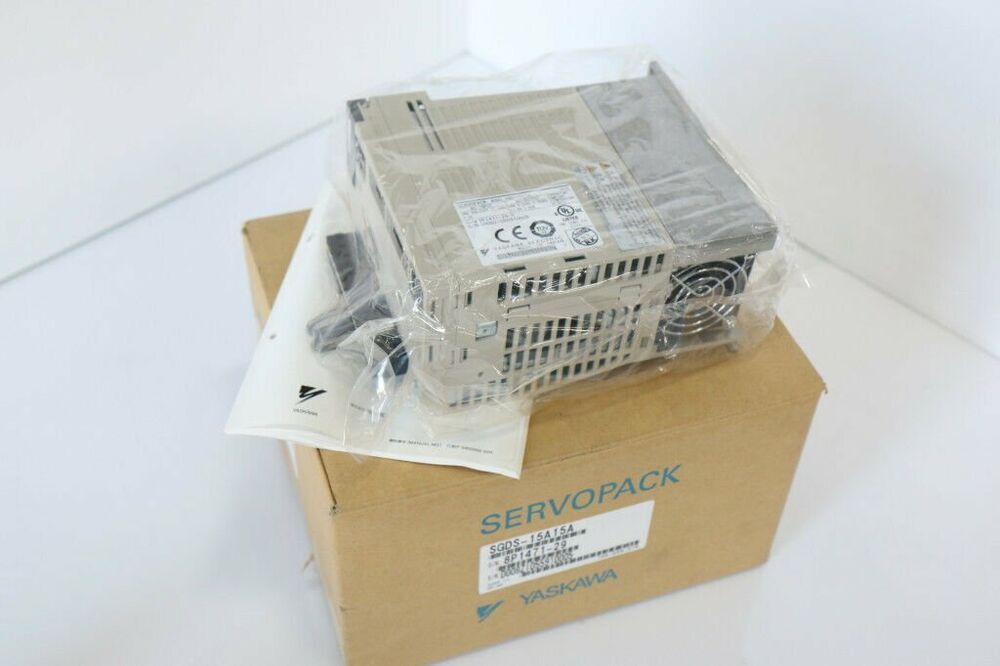 1PC New Yaskawa SGDS-15A15A Servo Driver Expedited Shipping