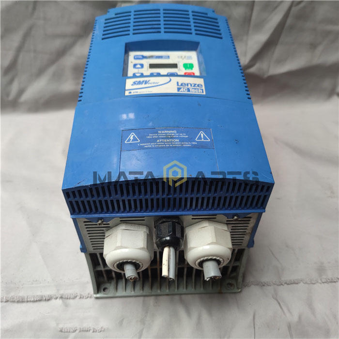 1PC Used Lenze ESV153N04TXB Inverter