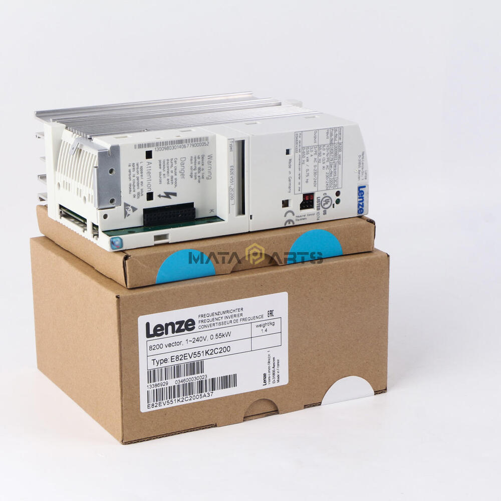 1PC Lenze E82EV551_2C200 E82EV551K2C200 Inverter New