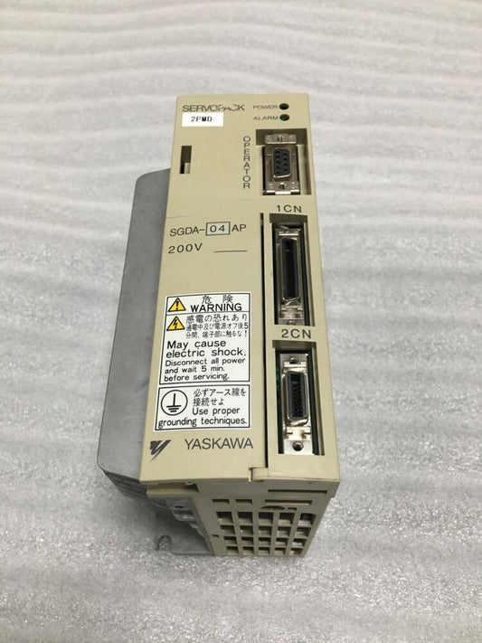 1PC Yaskawa Servo Drives SGDA-04AP SGDA04AP New In Box DHL / UPS / FedEx