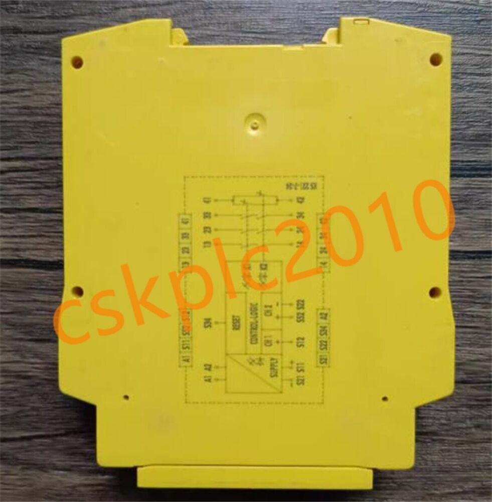 1 PCS SICK Safety relay UE43-3AR3D2 6034568 Tested