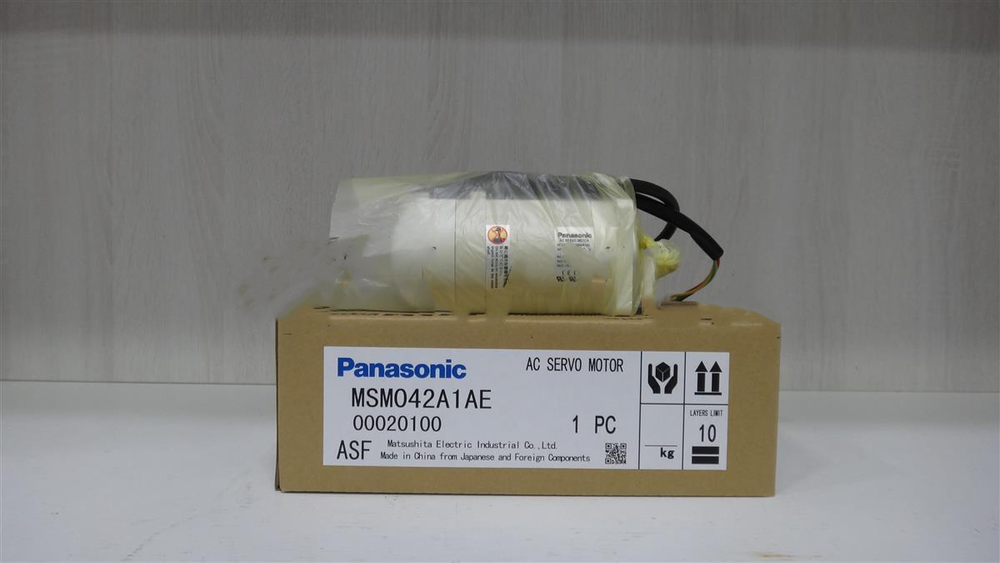 1PC New In Box Panasonic MSM042A1AE Servo Motor Expedited Shipping