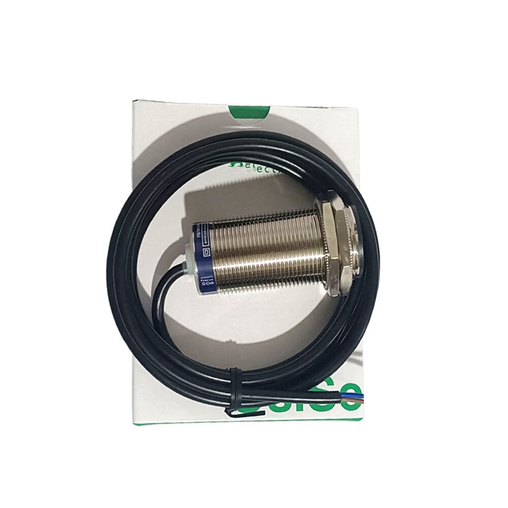 NEW Schneider XSAV12801L10 2 Wire 10mm Barrel Inductive Proximity Sensor Switch DHL / UPS / FedEX