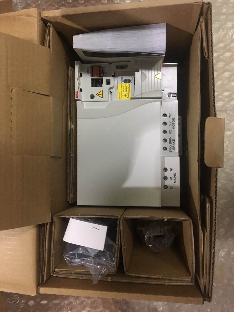 New ABB ACS355-03E-31A0-4 Inverter ACS35503E31A04 Free Expedited Shipping