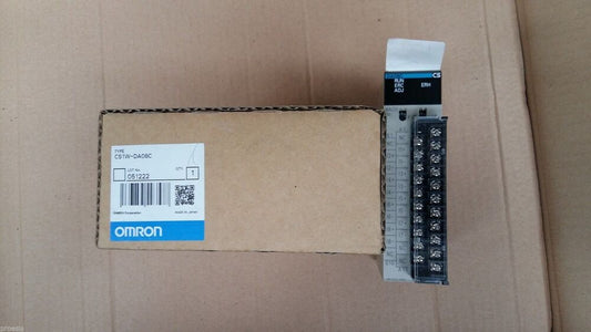 OMRON PLC CS1W-DA08C Output Module CS1WDA08C New In Box DHL / UPS / FedEx