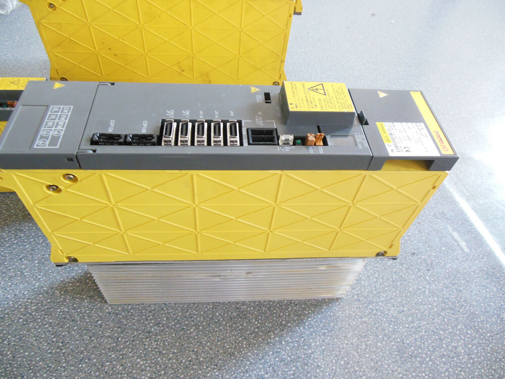 FANUC A06B-6096-H207 Servo Drive A06B6096H207 New In Box Expendited Shipping DHL / UPS / FedEx