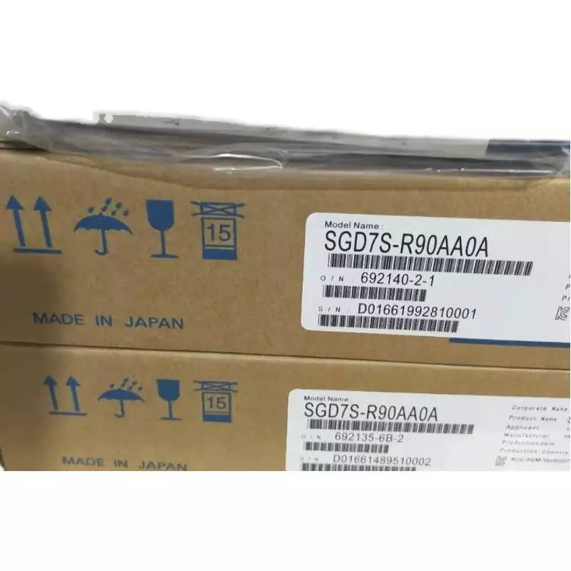 1PC New Yaskawa SGD7S-R90AA0A Servo Driver Expedited Shipping