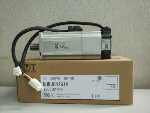 1PC New In Box Panasonic MHMJ042G1V Servo Motor Expedited Shipping