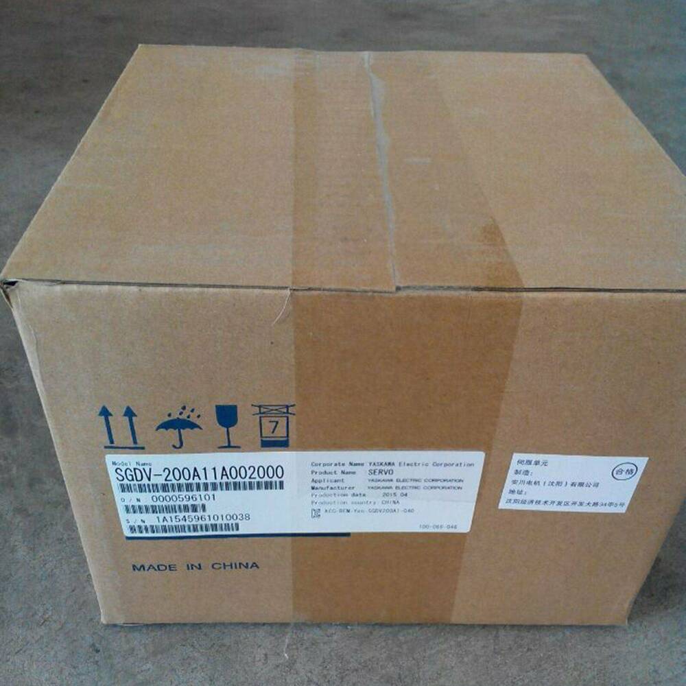 YASKAWA SGDV-200A11A002000 Servo Driver New In Box Expedited Shipping DHL / UPS / FedEx