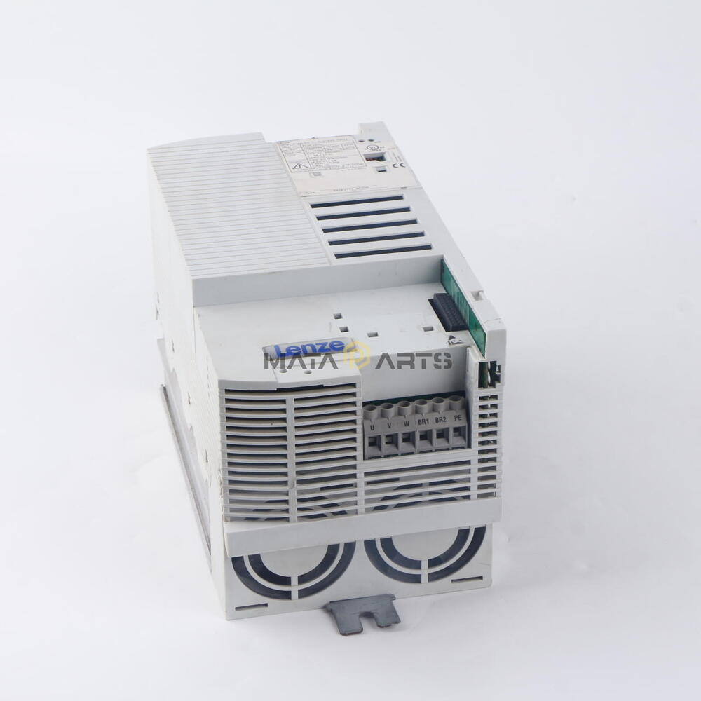 ONE USED Tested Lenze Inverter E82EV752-4C200