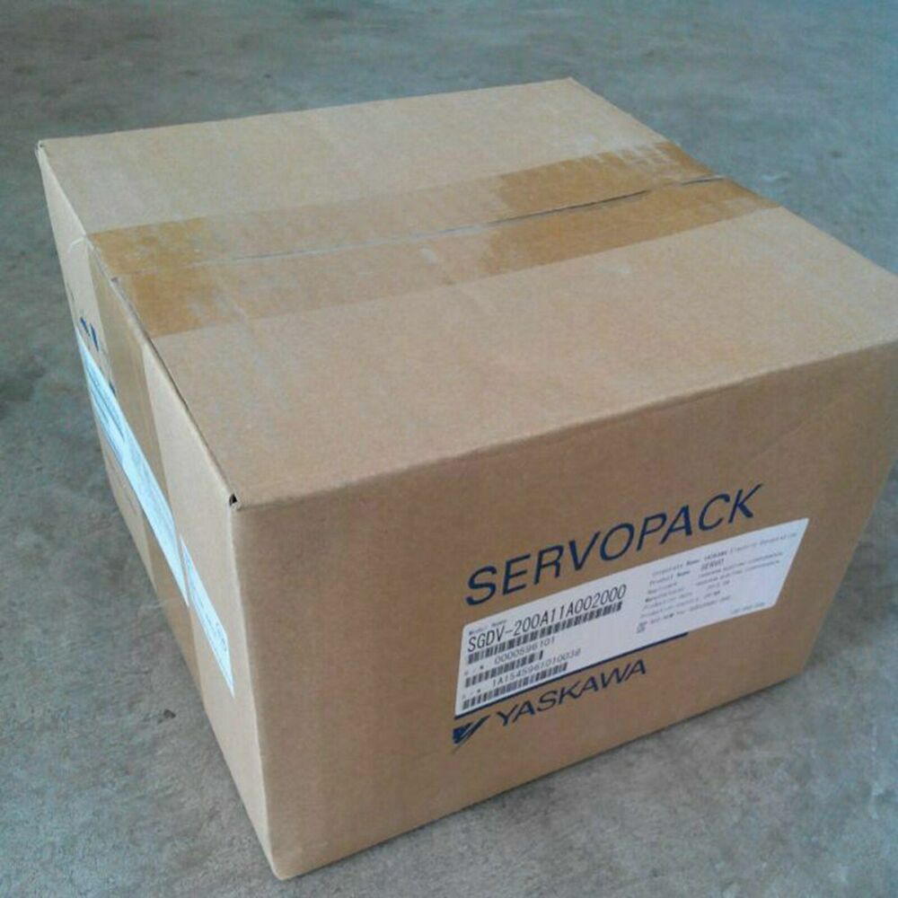 YASKAWA SGDV-200A11A002000 Servo Driver New In Box Expedited Shipping DHL / UPS / FedEx