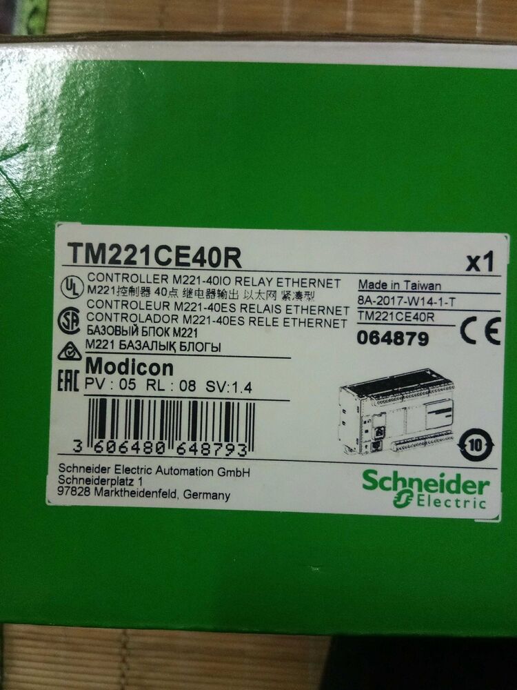 Schneider TM221CE40R PLC New In Box Free Expedited Shipping DHL / UPS / FedEX