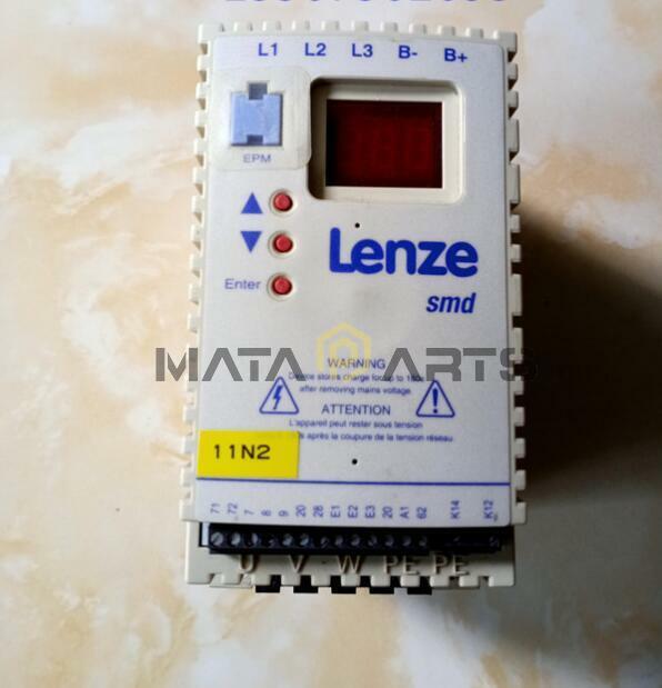 1PCS Used LENZE ESMD112L4TXA Frequency Inverter Tested