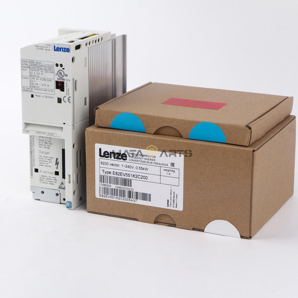 1PC Lenze E82EV551_2C200 E82EV551K2C200 Inverter New