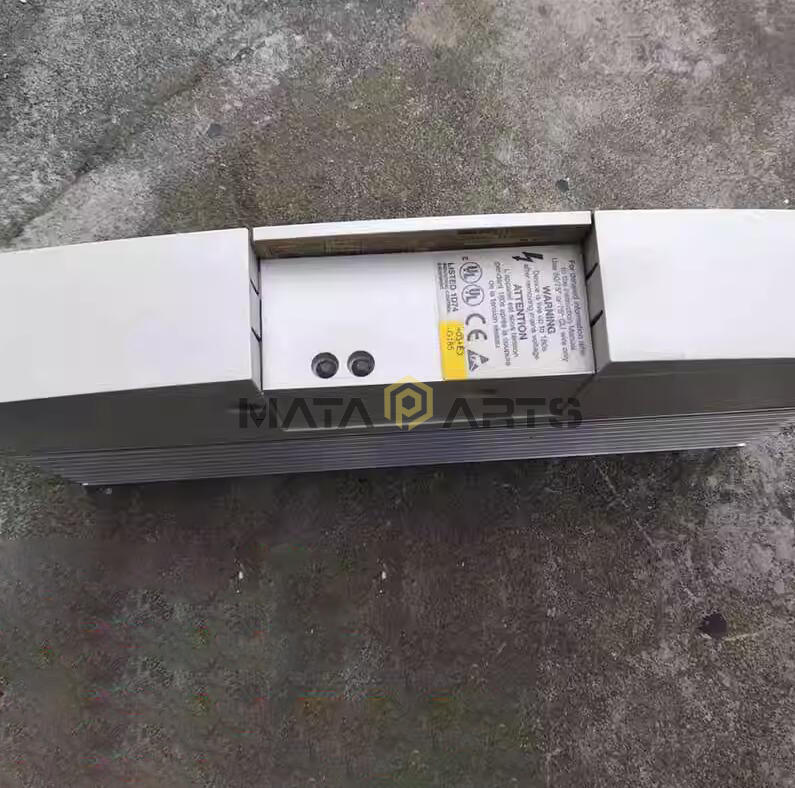 1PC Lenze Inverter EMB9352-E Used