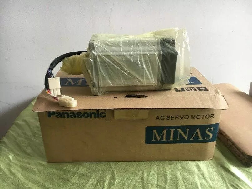 1PC New In Box Panasonic MHMD022P1S Servo Motor Expedited Shipping