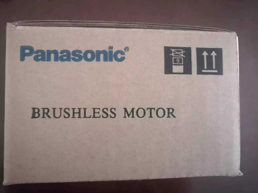 1PC New In Box Panasonic MBMK042BLE Servo Motor Expedited Shipping