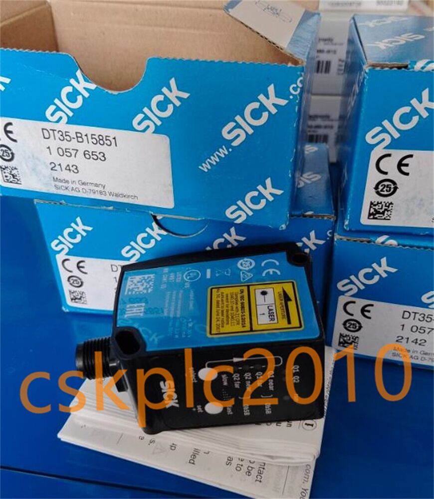 1 PCS NEW IN BOX SICK Photoelectric sensor DT35-B15851 1057653