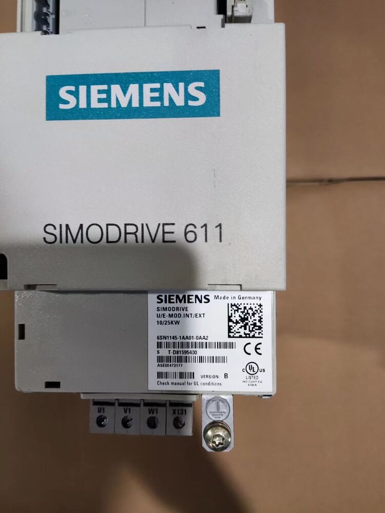 Siemens 6SN1145-1AA01-0AA2 Used SIMODRIVE 611 INFEED MODULE 6SN11451AA010AA2 Fedex / DHL