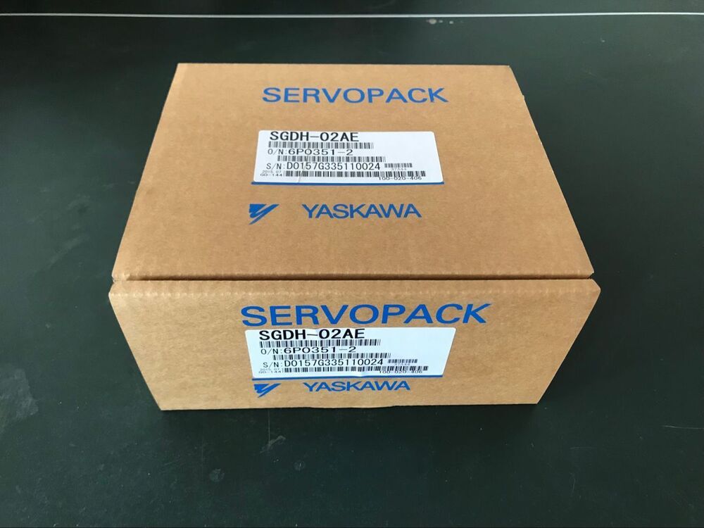 1PC Yaskawa SGDH-02AE Servo Driver SGDH02AE New In Box Expedited Shipping DHL / UPS / FedEx