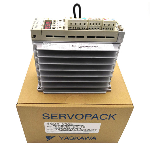 New In Box YASKAWA SGDH-04AE Servo Drive Free Expedited Shipping DHL / UPS / FedEx