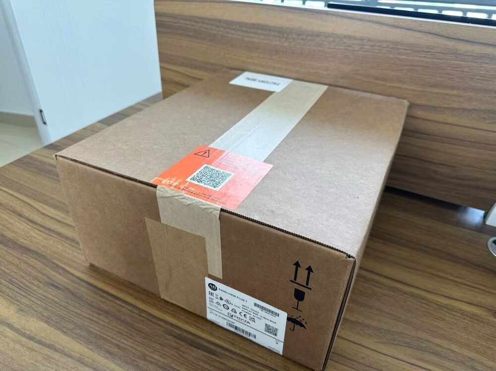 New Sealed Allen-Bradley AB 2711P-T12W22D9P PanelView Plus 7 Color Touch 12" DHL / UPS / FedEx