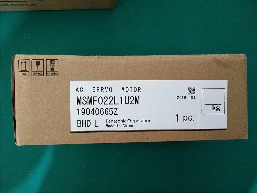 1PC New In Box Panasonic MSMF022L1U2M Servo Motor Expedited Shipping