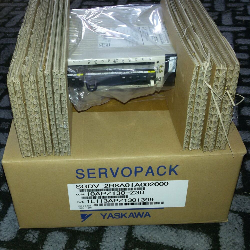 Yaskawa SGDV-2R8A01A002000 Servo Drive SGDV2R8A01A002000 New Expedited Shipping DHL / UPS / FedEx