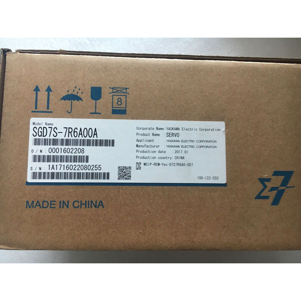 1PC Yaskawa SGD7S-7R6A00A Servo Driver SGD7S7R6A00A New In Box DHL / UPS / FedEx