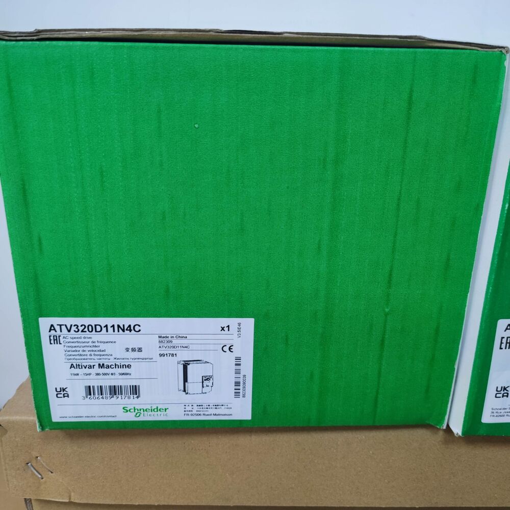 1PC Schneider ATV320D11N4C Inverter New In Box Expedited Shipping DHL / UPS / FedEx