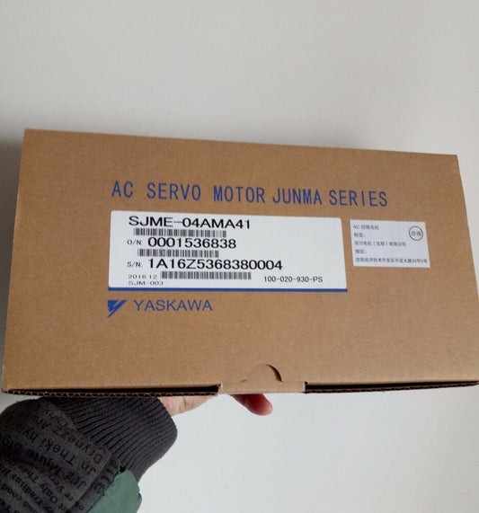 1PC New Yaskawa SJME-04AMA41 Servo Motor Expedited Shipping SJME04AMA41