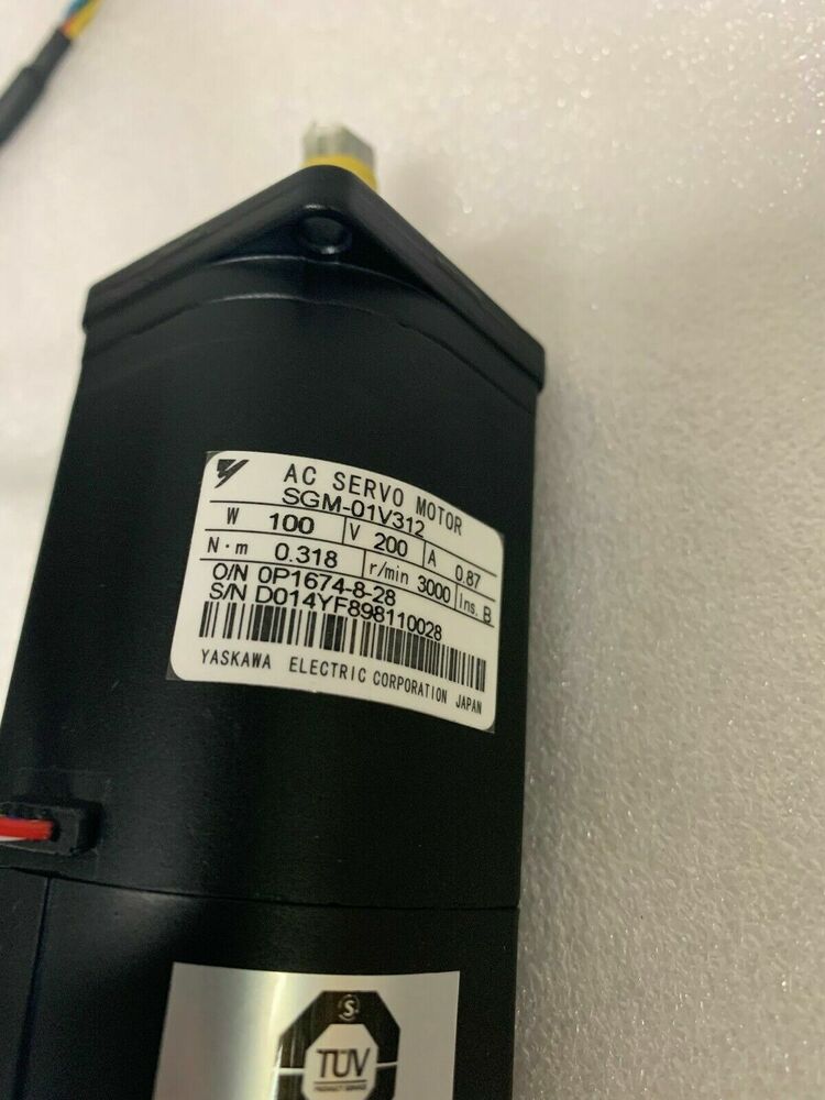 1PC New Yaskawa SGM-01V312 Servo Motor Expedited Shipping SGM01V312