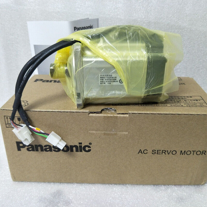 1PC New In Box Panasonic MSMF082L1U2M Servo Motor Expedited Shipping