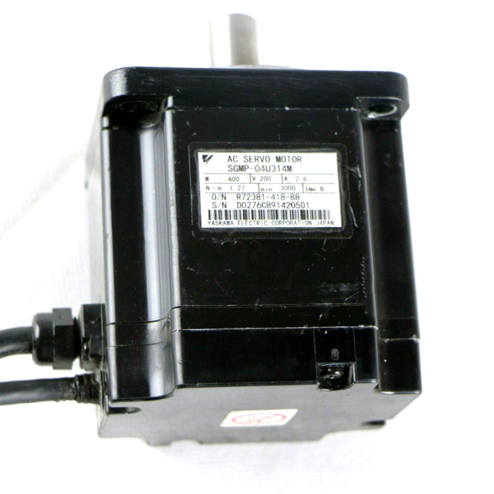 1PCS NEW SGMP-04U314M SERVO MOTOR IN BOX fedex UPS / Fedex / DHL