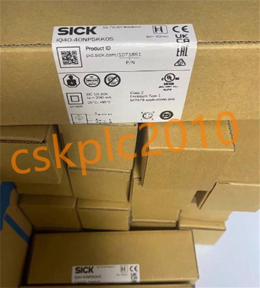 1 PCS NEW IN BOX SICK Square sensor 1071851 IQ40-40NPSKKOS