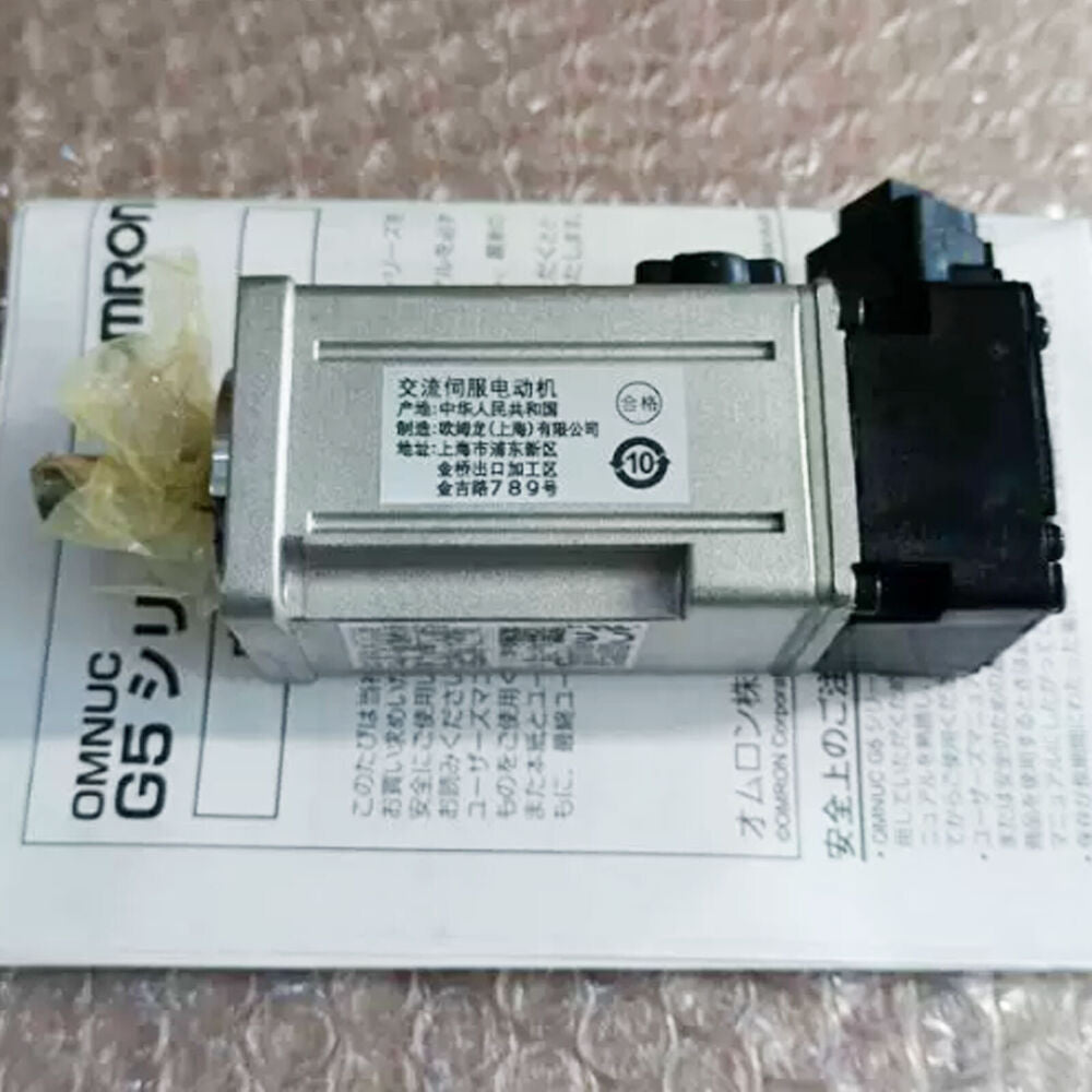 1PC Omron R88M-K10030H-S2-Z Servo Motor New In Box UPS / DHL / Fedex