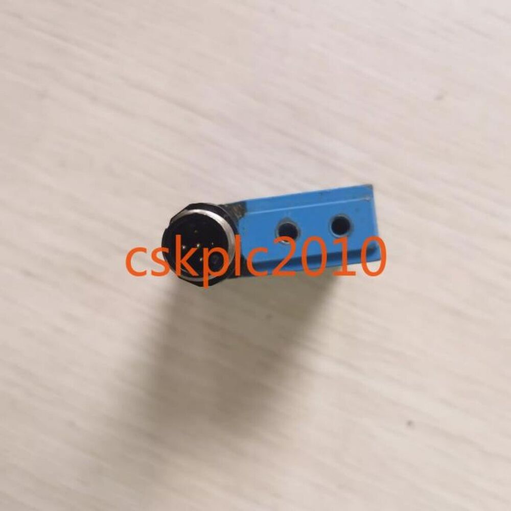 1PCS Original SICK sensor WT12L-2B530 1018250 in good condition