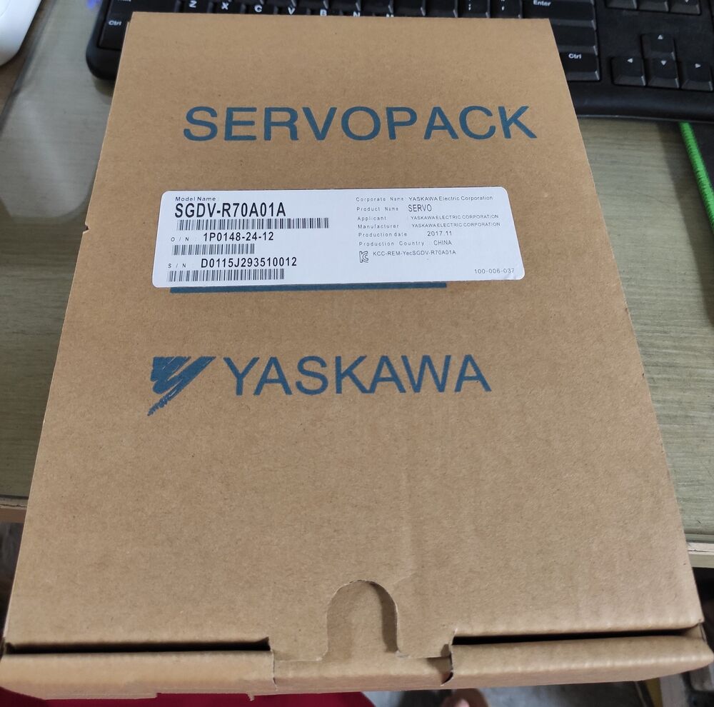 1PC New Yaskawa SGDV-R70A01A Servo Driver Expedited Shipping