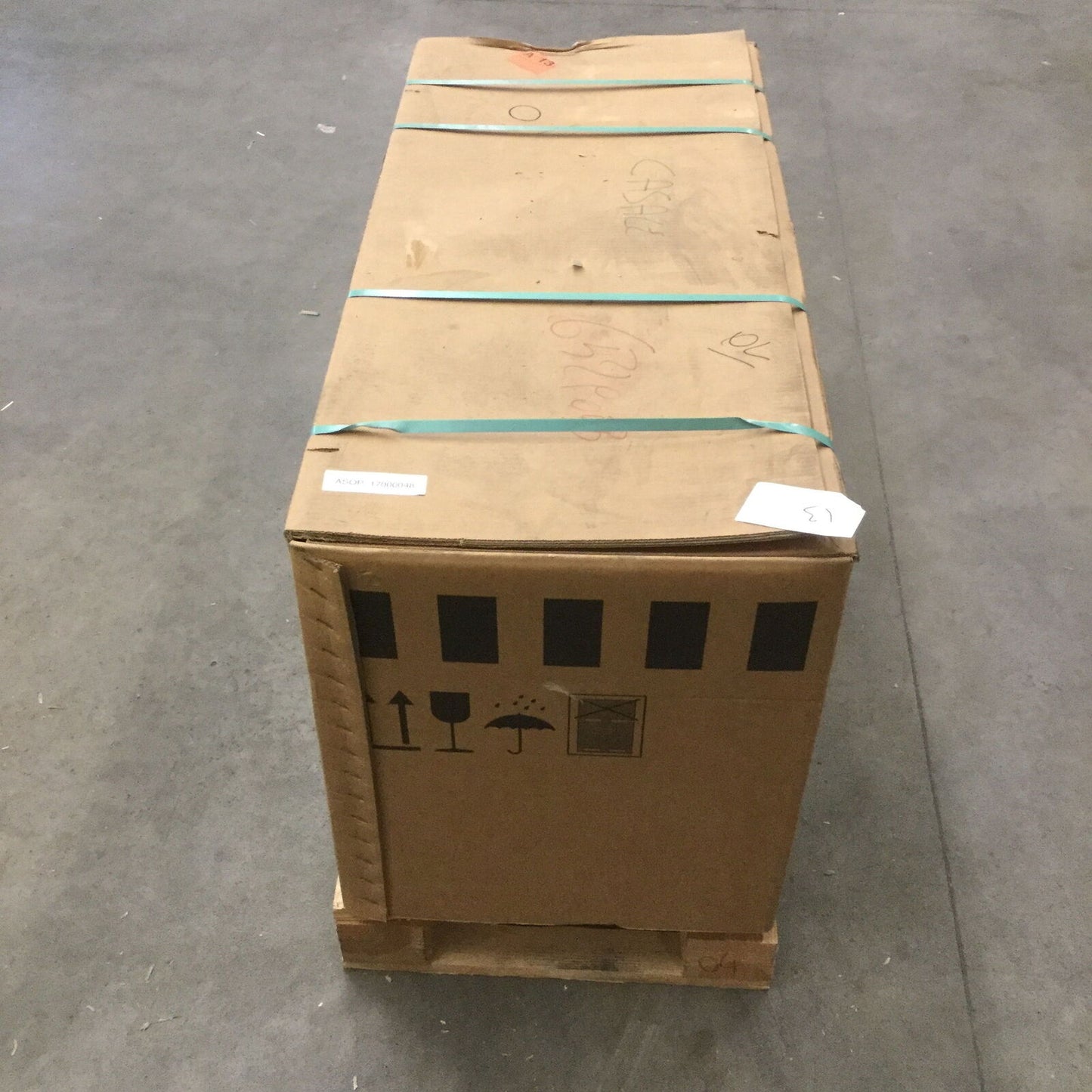 New Siemens 6SL3 210-1KE32-4UB1 SINAMICS G120C 132KW Inverter 6SL3210-1KE32-4UB1