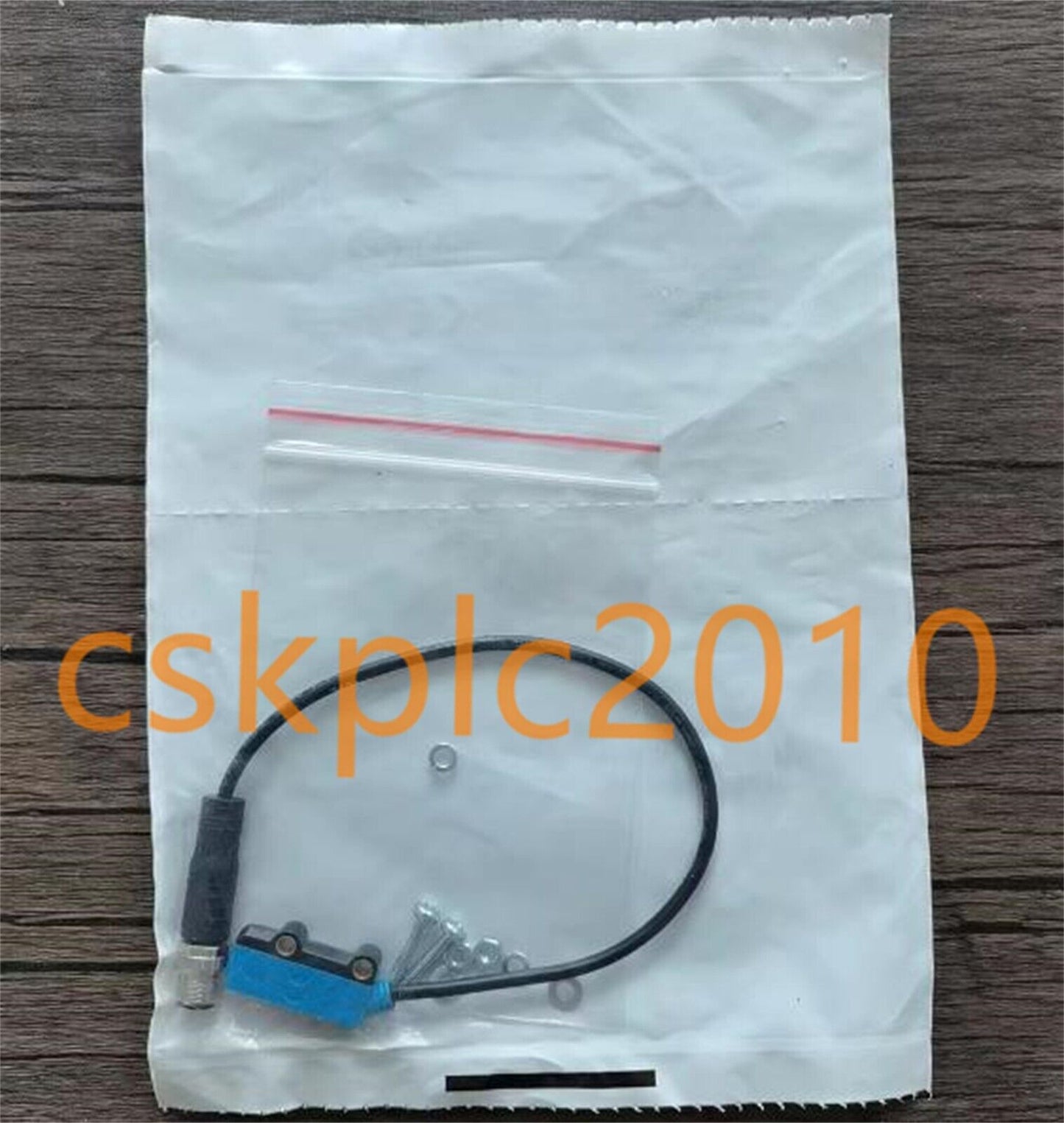 1 PCS NEW IN BOX SICK Photoelectric switch sensor GTB2S-F5451 1064341